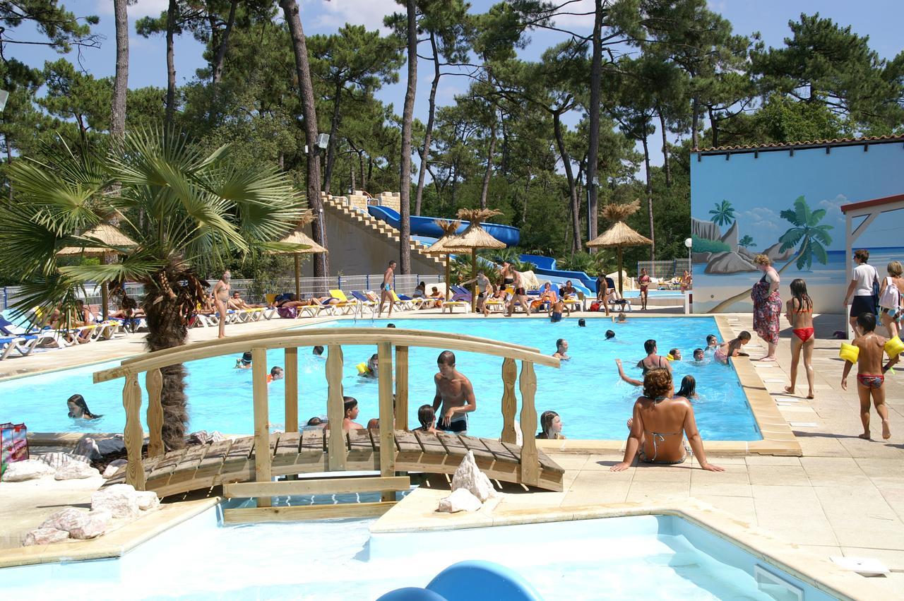 Camping Le Dauphin Hotel Сен-Жорж-дьо-Дидон Екстериор снимка