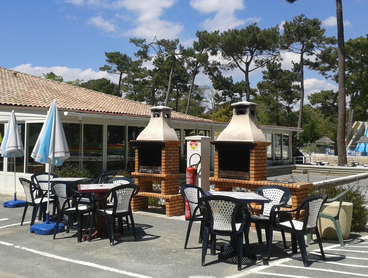 Camping Le Dauphin Hotel Сен-Жорж-дьо-Дидон Екстериор снимка