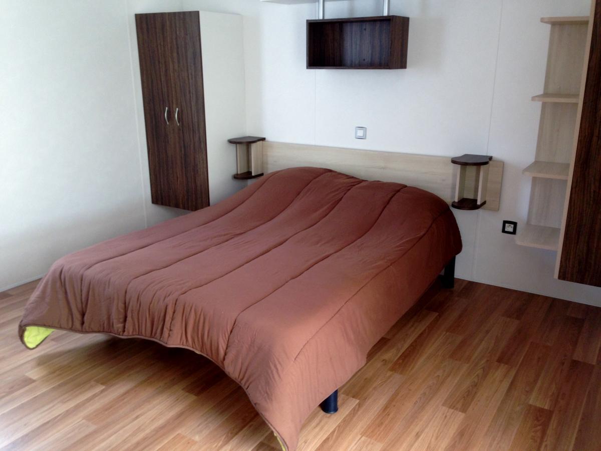 Camping Le Dauphin Hotel Сен-Жорж-дьо-Дидон Екстериор снимка